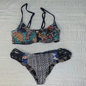 Women’s size M reversible bikini set with front zip